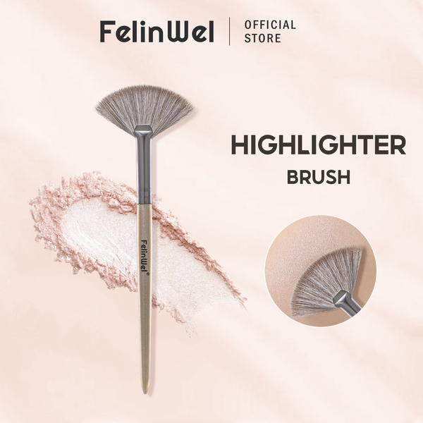 FelinWel Fan-shaped Highlighter Brush Soft Skin-friendly Vegan Bristles No Shedding